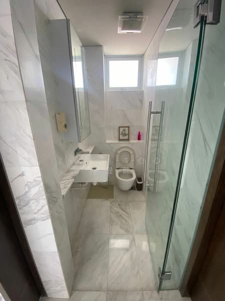 Park Residences Kovan, 831 Upper Serangoon Road, 1 Bedroom, 355 sqft, Condominium For Rent, by Zane Soo 苏昱能, 500150698 - Bathroom - PropertyGuru.com.sg