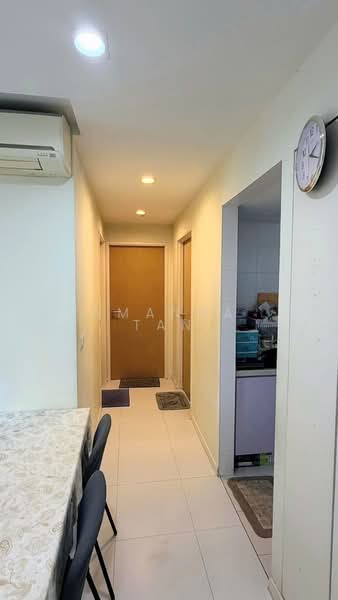 89 Dawson Road, 89 Dawson Road, 2 Bedrooms, 700 sqft, HDB Flat For Sale, by Amanda Tan, 500150701 - Corridor - PropertyGuru.com.sg