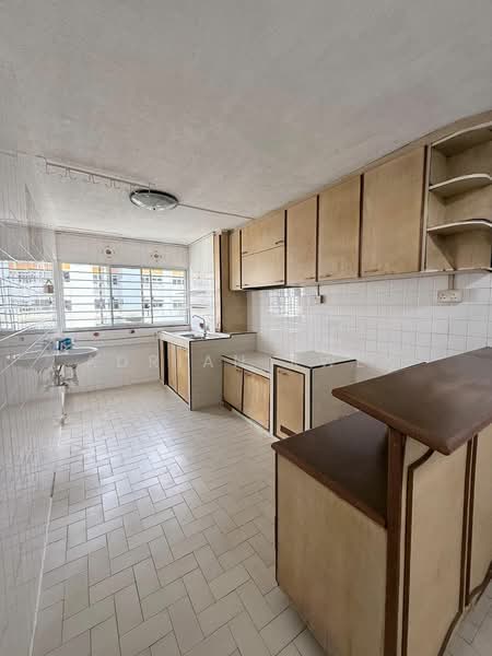 223 Yishun Street 21, 223 Yishun Street 21, 3 Bedrooms, 980 sqft, HDB Flat For Sale, by Adrian Kwek, 500150702 - Kitchen - PropertyGuru.com.sg