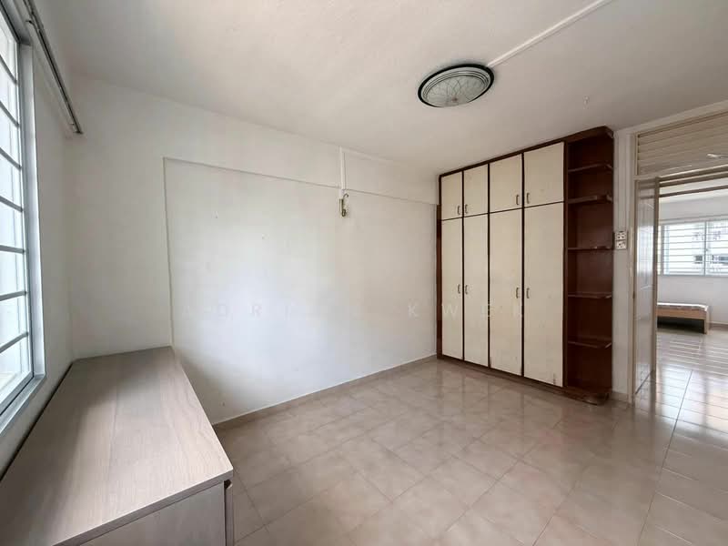 223 Yishun Street 21, 223 Yishun Street 21, 3 Bedrooms, 980 sqft, HDB Flat For Sale, by Adrian Kwek, 500150702 - Bedroom - PropertyGuru.com.sg