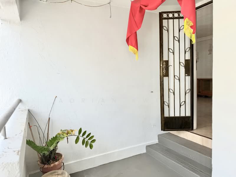 223 Yishun Street 21, 223 Yishun Street 21, 3 Bedrooms, 980 sqft, HDB Flat For Sale, by Adrian Kwek, 500150702 - Entrance - PropertyGuru.com.sg