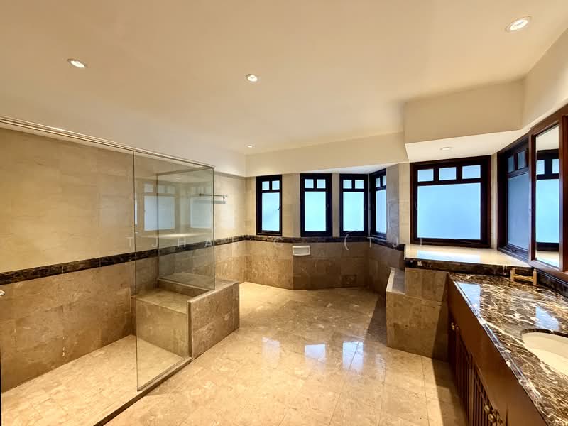 Kew Estate, , 6 Bedrooms, 11,664 sqft, Bungalow House For Sale, by TJHAI C. (TJ), 500150716 - L3: Ensuite Bath - PropertyGuru.com.sg
