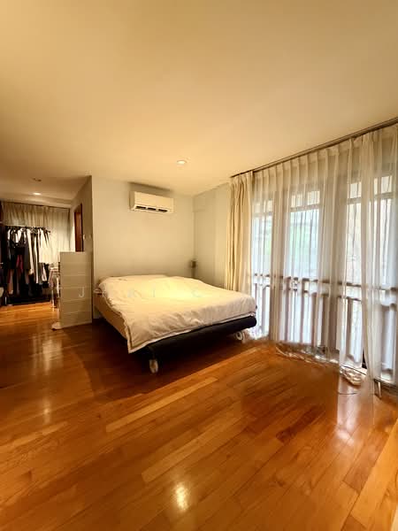 Kew Estate, , 6 Bedrooms, 11,664 sqft, Bungalow House For Sale, by TJHAI C. (TJ), 500150716 - L2: Bedroom - PropertyGuru.com.sg
