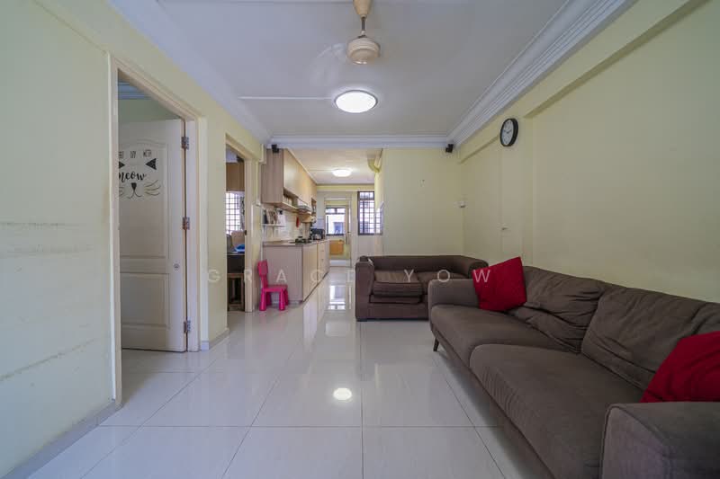 2 Jalan Batu, 2 Jalan Batu, 3 Bedrooms, 646 sqft, HDB Flat For Sale, by Grace Yow, 500150718 - Living Room - PropertyGuru.com.sg