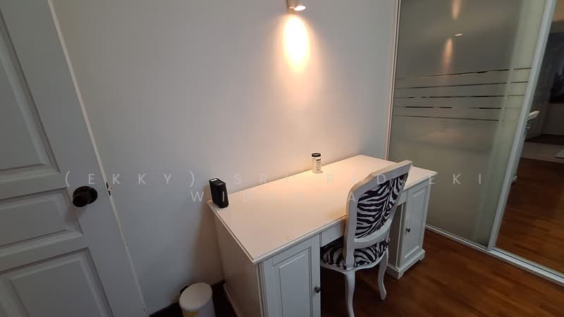 Seaview Point, 15 Amber Road, Room Rental, 160 sqft, Condominium For Rent, by (Ekky) Sri Redjeki Widjaja, 500150742 - Study - PropertyGuru.com.sg