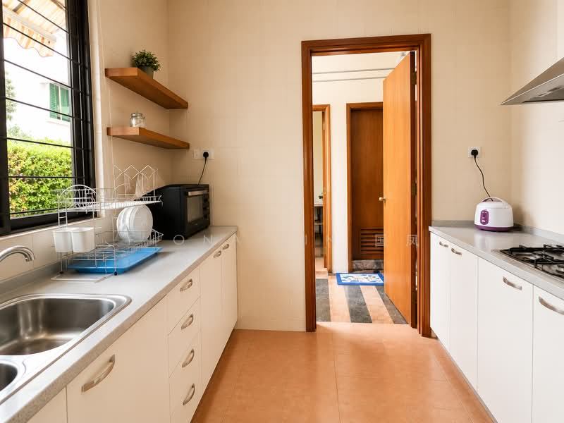 ⭐️15m wide frontage⭐️South Facing⭐️恒力小学1公里⭐️Fiona 国凤 8218☎️5108, Grove Avenue, Grove Drive, Grove Crescent, Grove Lane, Holland Grove Drive, Holland Grove Terrace, Holland Grove Lane, Holland Walk, Holland Grove Avenue, Tanglin / Holland / Bukit Timah, 6 Bedrooms, 4,800 sqft, Semi-Detached House For Sale, by Fiona Yin 国凤, 500150750 - Kitchen - PropertyGuru.com.sg