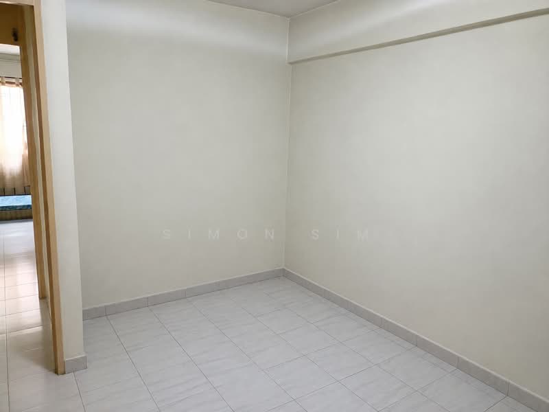 510 Bukit Batok Street 52, 510 Bukit Batok Street 52, 3 Bedrooms, 904 sqft, HDB Flat For Sale, by Simon Sim, 500150753 - Common Bedroom - PropertyGuru.com.sg