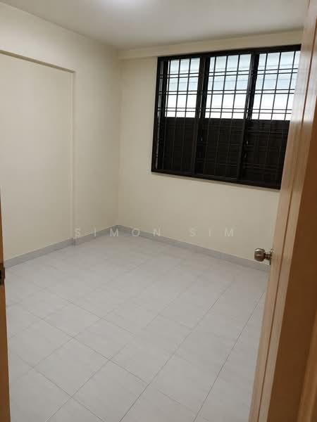 510 Bukit Batok Street 52, 510 Bukit Batok Street 52, 3 Bedrooms, 904 sqft, HDB Flat For Sale, by Simon Sim, 500150753 - Common Bedroom - PropertyGuru.com.sg