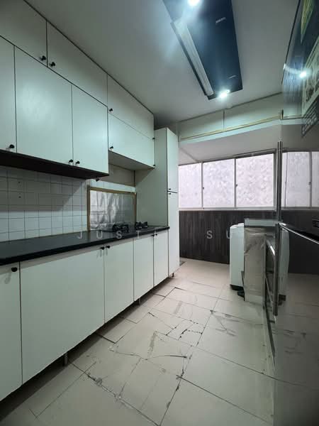436 Woodlands Street 41, 436 Woodlands Street 41, 3 Bedrooms, 904 sqft, HDB Flat For Sale, by Justin Su, 500150755 - Kitchen - PropertyGuru.com.sg