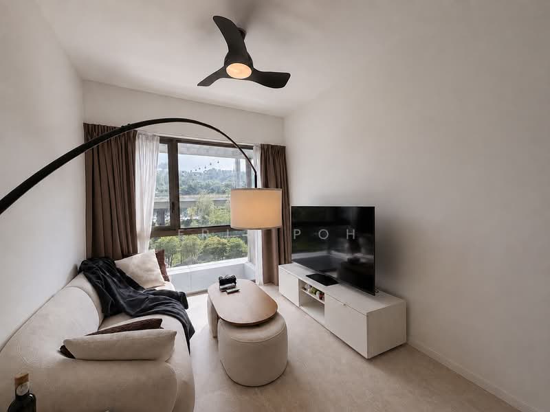 The Reef at King's Dock, 2 Harbourfront Avenue, 2 Bedrooms, 678 sqft, Condominium For Sale, by Erin Poh, 500150787 - Living Room - PropertyGuru.com.sg