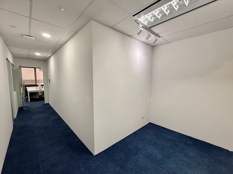 Cecil Street, , 989 sqft, Office For Rent, by Mary Lau, 500150792 - Corridor - CommercialGuru.com.sg