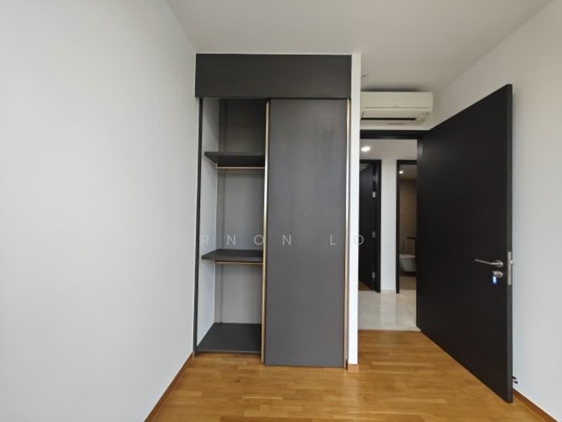 Park Colonial, 10 Woodleigh Lane, 4 Bedrooms, 1,249 sqft, Condominium For Rent, by Vernon Low, 500150793 - PropertyGuru.com.sg