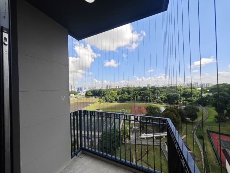 Park Colonial, 10 Woodleigh Lane, 4 Bedrooms, 1,249 sqft, Condominium For Rent, by Vernon Low, 500150793 - PropertyGuru.com.sg
