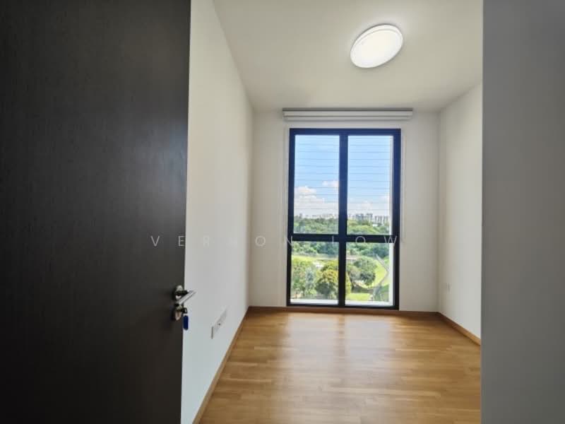 Park Colonial, 10 Woodleigh Lane, 4 Bedrooms, 1,249 sqft, Condominium For Rent, by Vernon Low, 500150793 - PropertyGuru.com.sg