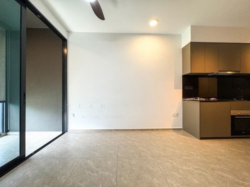 Park Colonial, 10 Woodleigh Lane, 1 Bedroom, 463 sqft, Condominium For Sale, by Vernon Low, 500150795 - PropertyGuru.com.sg