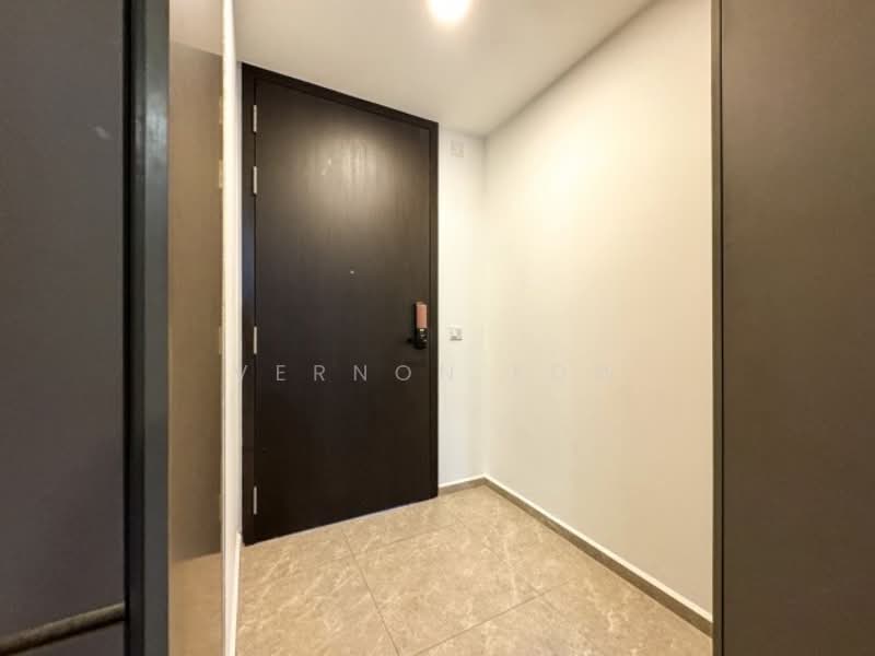 Park Colonial, 10 Woodleigh Lane, 1 Bedroom, 463 sqft, Condominium For Sale, by Vernon Low, 500150795 - PropertyGuru.com.sg