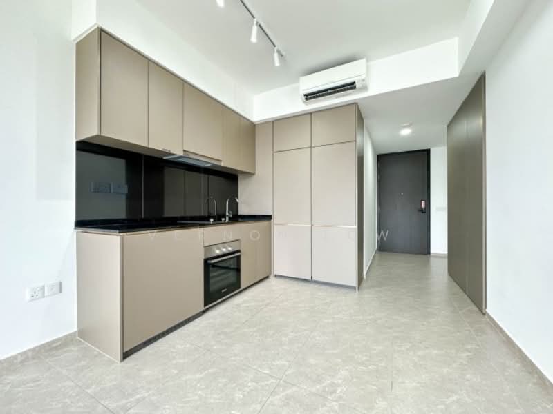 Park Colonial, 10 Woodleigh Lane, 2 Bedrooms, 635 sqft, Condominium For Rent, by Vernon Low, 500150797 - PropertyGuru.com.sg