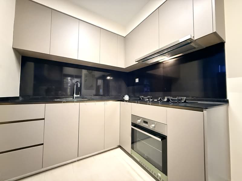 The Florence Residences, 89 Hougang Avenue 2, 4 Bedrooms, 1,281 sqft, Condominium For Sale, by CeLia Nunes, 500150801 - Kitchen - PropertyGuru.com.sg