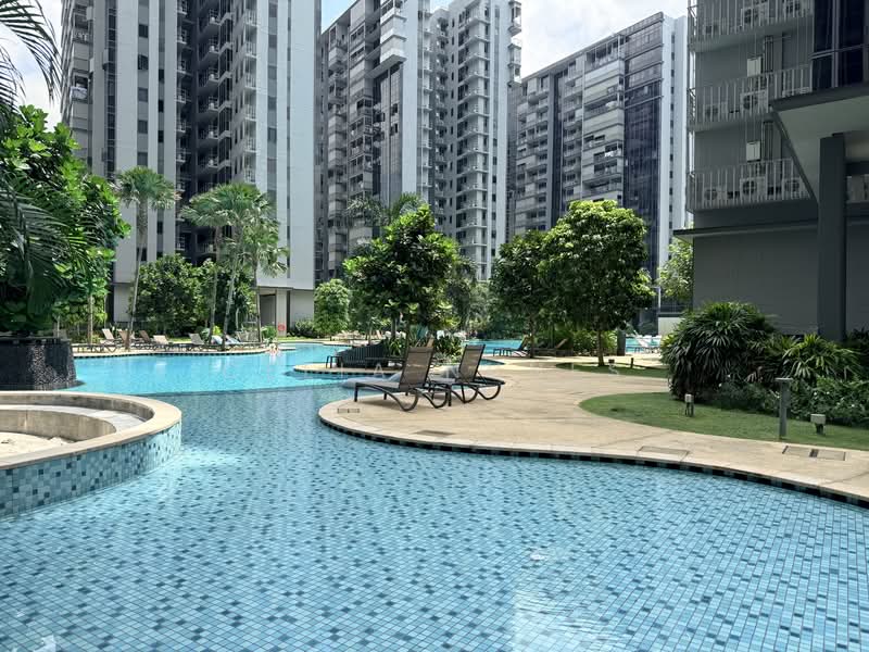 The Florence Residences, 89 Hougang Avenue 2, 4 Bedrooms, 1,281 sqft, Condominium For Sale, by CeLia Nunes, 500150801 - Exterior - PropertyGuru.com.sg