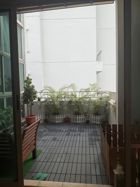 Rosewood, 1 Rosewood Drive, 4 Bedrooms, 2,156 sqft, Condominium For Rent, by Veronica Lim, 500150826 - Balcony - PropertyGuru.com.sg