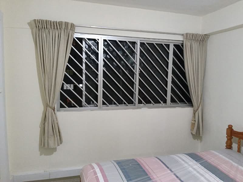 90 Bedok North Street 4, 90 Bedok North Street 4, Room Rental, 200 sqft, HDB Flat For Rent, by Lim Li Jia, 500150827 - Bedroom - PropertyGuru.com.sg