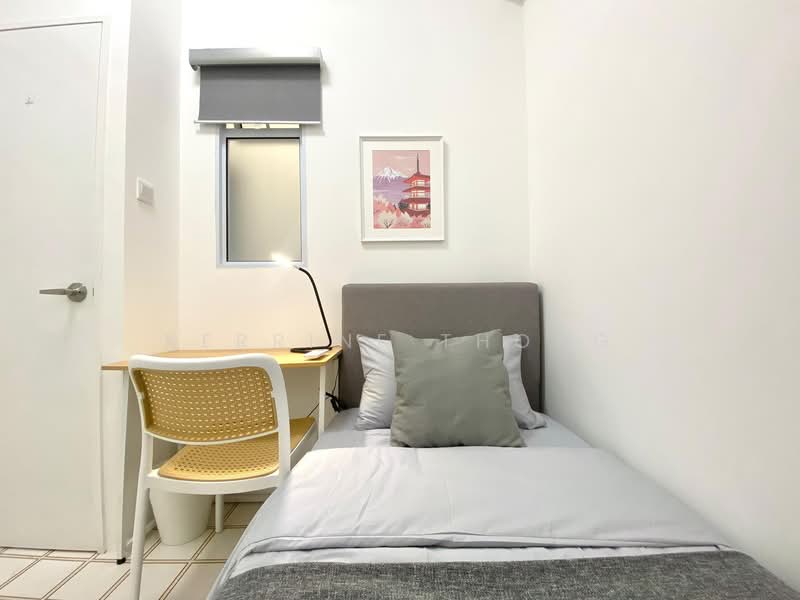 Pine Grove, 1A Pine Grove, Room Rental, 120 sqft, Condominium For Rent, by Kerrine Thong, 500150833 - Bedroom - PropertyGuru.com.sg