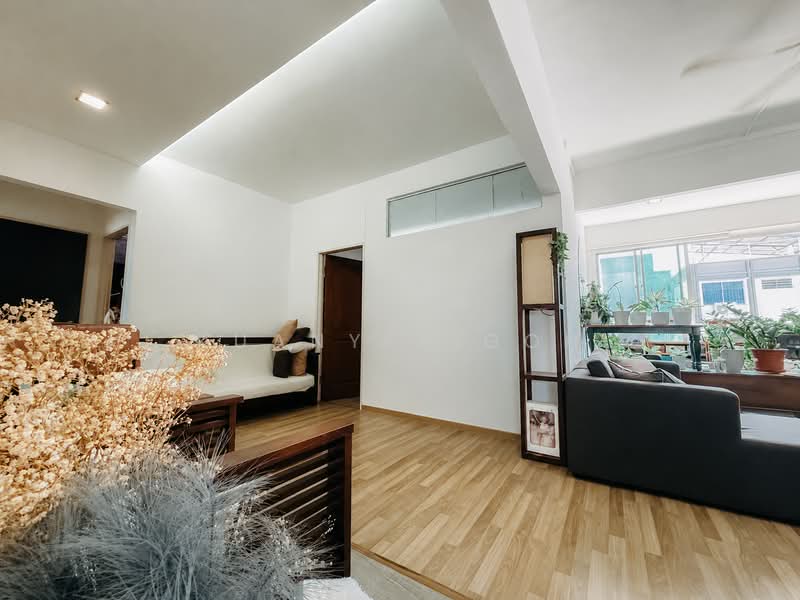 162 Simei Road, 162 Simei Road, 4 Bedrooms, 1,313 sqft, HDB Flat For Sale, by Kuanyee Goh, 500150834 - Living Room - PropertyGuru.com.sg