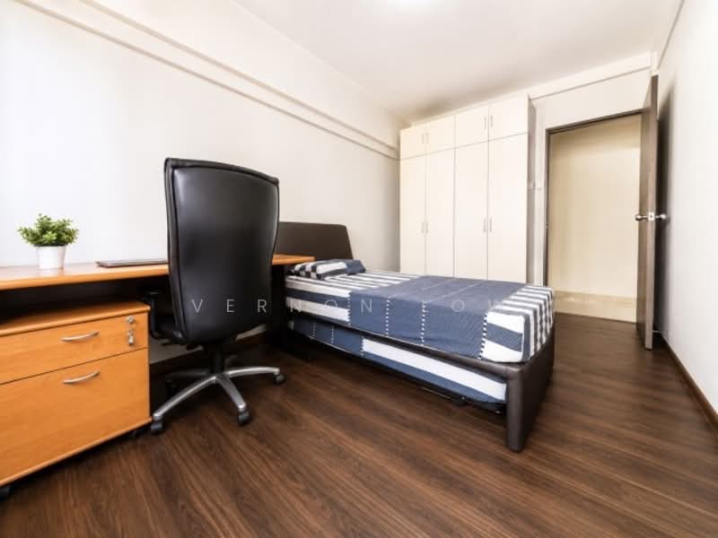 331 Jurong East Avenue 1, 331 Jurong East Avenue 1, 3 Bedrooms, 1,410 sqft, HDB Flat For Rent, by Vernon Low, 500150841 - PropertyGuru.com.sg