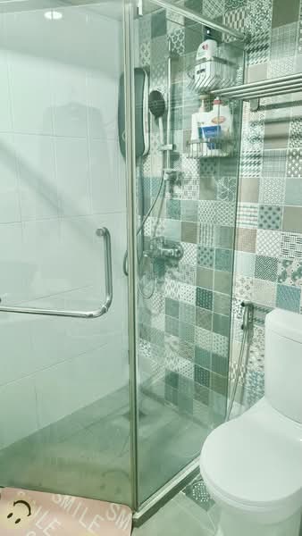 217C Compassvale Drive, 217C Compassvale Drive, Room Rental, 200 sqft, HDB Flat For Rent, by Simon Goh Boon Kiat, 500150845 - Bathroom - PropertyGuru.com.sg