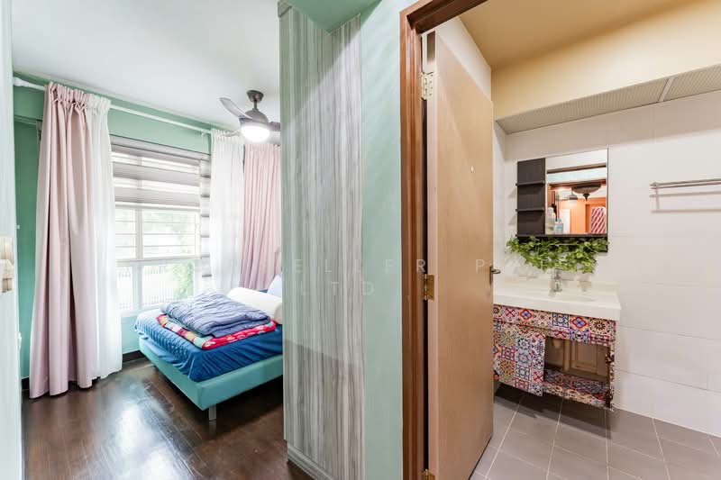 296B Bukit Batok Street 22, 296B Bukit Batok Street 22, 2 Bedrooms, 732 sqft, HDB Flat For Sale, by KOH YONG JIAN, 500150847 - Bedroom - PropertyGuru.com.sg