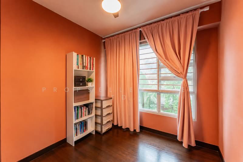 296B Bukit Batok Street 22, 296B Bukit Batok Street 22, 2 Bedrooms, 732 sqft, HDB Flat For Sale, by KOH YONG JIAN, 500150847 - Bedroom - PropertyGuru.com.sg