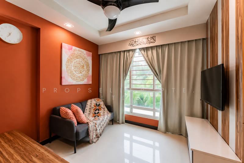 296B Bukit Batok Street 22, 296B Bukit Batok Street 22, 2 Bedrooms, 732 sqft, HDB Flat For Sale, by KOH YONG JIAN, 500150847 - Living Room - PropertyGuru.com.sg