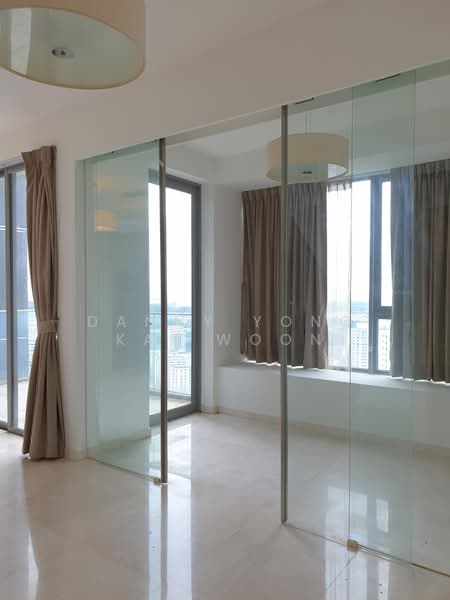 Centro Residences, 59 Ang Mo Kio Avenue 8, 3 Bedrooms, 1,733 sqft, Condominium For Sale, by Danny Yong Kai Woon, 500150854 - Living room - PropertyGuru.com.sg