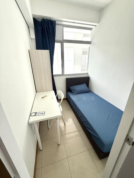 The Lakeshore, 31 Jurong West Street 41, Boon Lay / Jurong / Tuas, Room Rental, 70 sqft, Condominium For Rent, by Sean Ong, 500150856 - Bedroom - PropertyGuru.com.sg