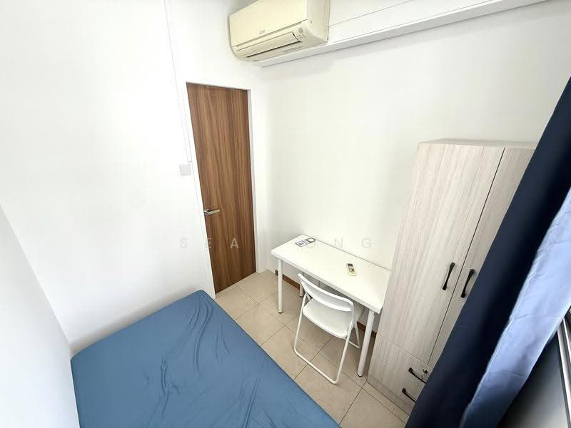 The Lakeshore, 31 Jurong West Street 41, Boon Lay / Jurong / Tuas, Room Rental, 70 sqft, Condominium For Rent, by Sean Ong, 500150856 - Bedroom - PropertyGuru.com.sg