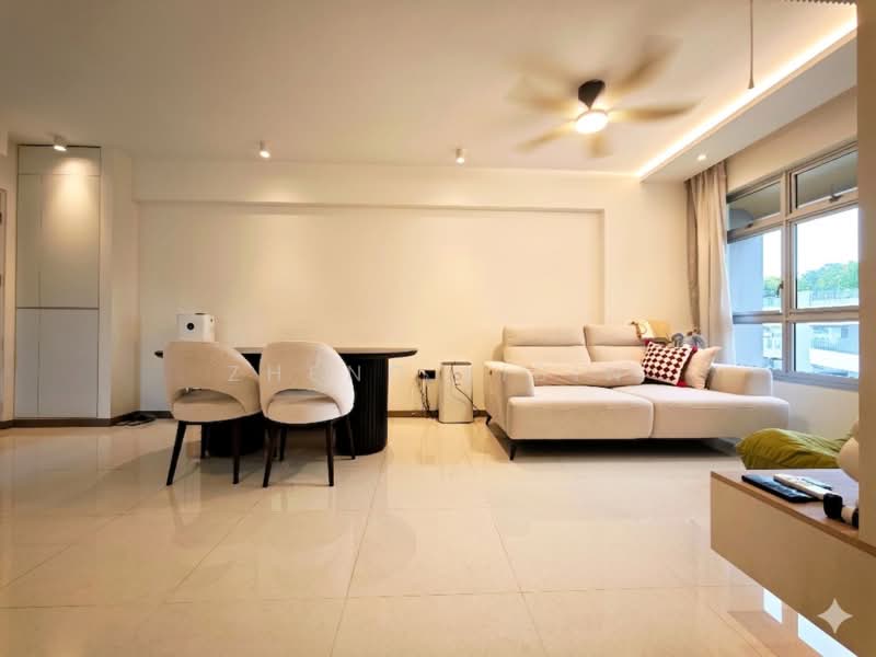220A Tengah Garden Walk, , Room Rental, 180 sqft, HDB Flat For Rent, by Zheng Libin, 500150862 - Living Room - PropertyGuru.com.sg