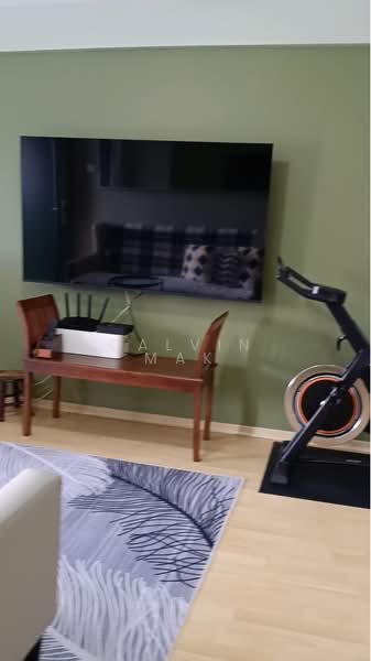 407 Sin Ming Avenue, 407 Sin Ming Avenue, 2 Bedrooms, 689 sqft, HDB Flat For Sale, by Calvin Mak, 500150863 - Living Room - 01 - PropertyGuru.com.sg