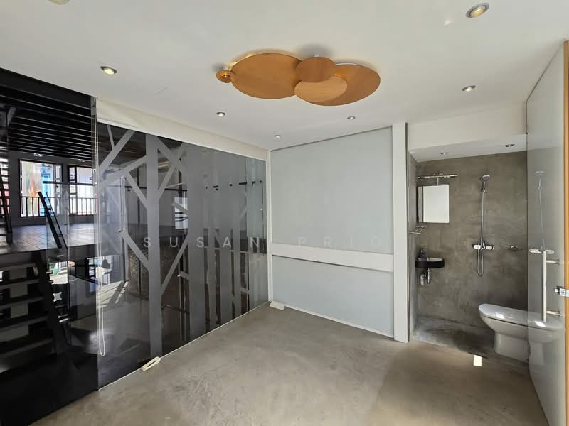 BLAIR Plain - Essential Shophome Style!, Blair Road, Spottiswoode Park Road, 2 Bedrooms, 1,975 sqft, Conservation House For Sale, by Susan Prior, 500150872 - PropertyGuru.com.sg