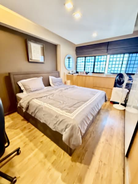 73 Marine Drive, 73 Marine Drive, 3 Bedrooms, 1,292 sqft, HDB Flat For Sale, by Champa Murjani, 500150877 - Bedroom - PropertyGuru.com.sg