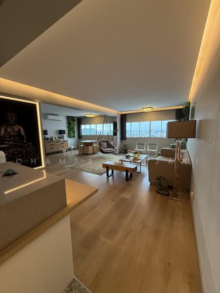 73 Marine Drive, 73 Marine Drive, 3 Bedrooms, 1,292 sqft, HDB Flat For Sale, by Champa Murjani, 500150877 - Living Room - PropertyGuru.com.sg