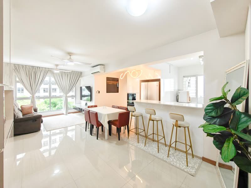409B Northshore Drive, 409B Northshore Drive, 3 Bedrooms, 1,012 sqft, HDB Flat For Sale, by Aiman Roza, 500150893 - Living Room - PropertyGuru.com.sg