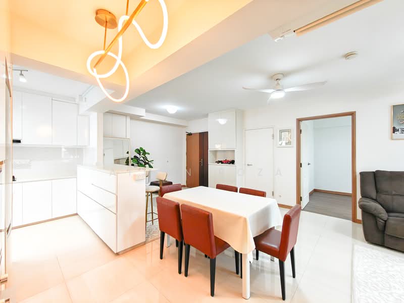 409B Northshore Drive, 409B Northshore Drive, 3 Bedrooms, 1,012 sqft, HDB Flat For Sale, by Aiman Roza, 500150893 - Dining Room - PropertyGuru.com.sg