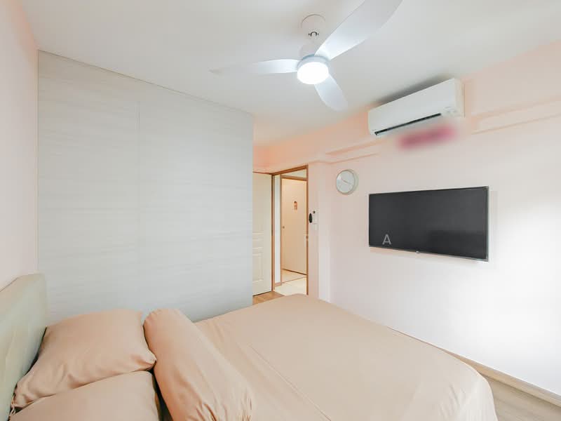 409B Northshore Drive, 409B Northshore Drive, 3 Bedrooms, 1,012 sqft, HDB Flat For Sale, by Aiman Roza, 500150893 - Master Bedroom - PropertyGuru.com.sg