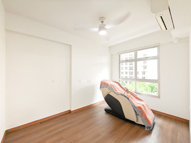 409B Northshore Drive, 409B Northshore Drive, 3 Bedrooms, 1,012 sqft, HDB Flat For Sale, by Aiman Roza, 500150893 - Common Room - PropertyGuru.com.sg