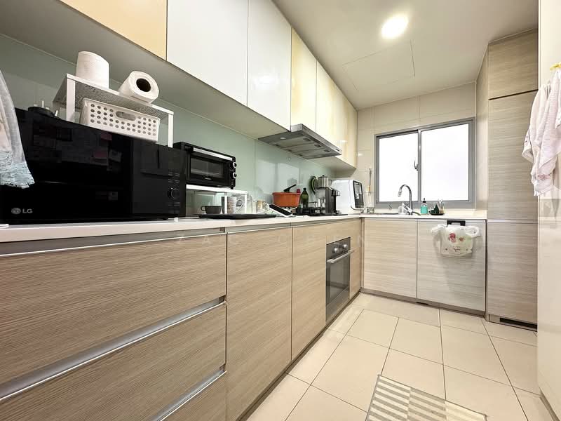 The Scala @ Lorong Chuan, 138 Serangoon Avenue 3, 3 Bedrooms, 1,098 sqft, Condominium For Rent, by Zac Chen, 500150898 - Kitchen - PropertyGuru.com.sg