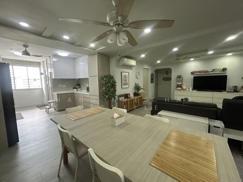 367 Yishun Ring Road, 367 Yishun Ring Road, 3 Bedrooms, 1,119 sqft, HDB Flat For Sale, by Chang Nyet Har Michelle, 500150918 - Living Room - PropertyGuru.com.sg