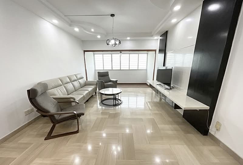 614 Yishun Street 61, 614 Yishun Street 61, 3 Bedrooms, 1,528 sqft, HDB Flat For Sale, by Billy Goh, 500150919 - Living Room - PropertyGuru.com.sg