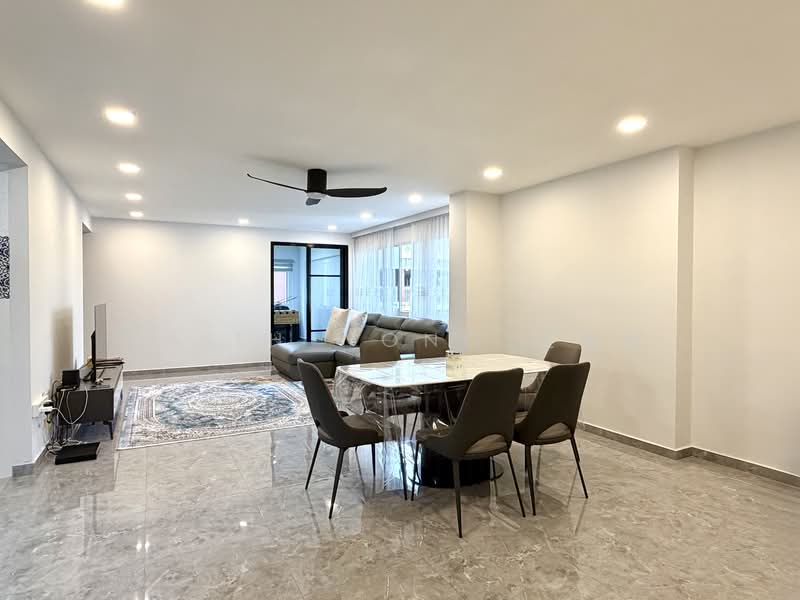 80 Strathmore Avenue, 80 Strathmore Avenue, 4 Bedrooms, 1,399 sqft, HDB Flat For Sale, by Faith Wong 王蕙蕙, 500150925 - Living Room - PropertyGuru.com.sg