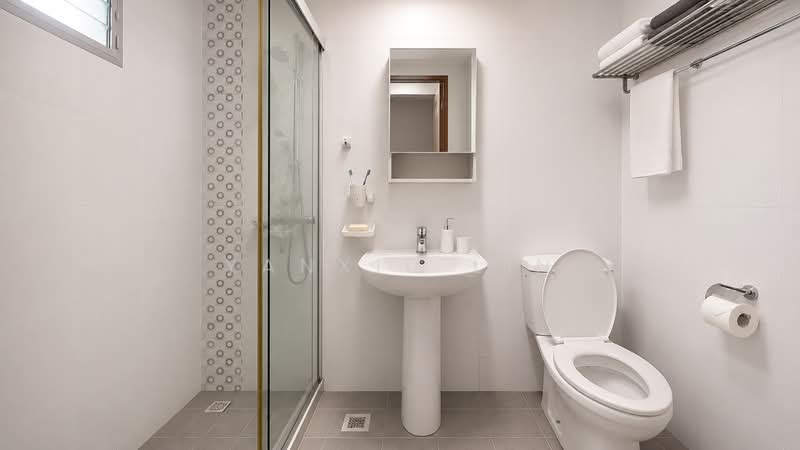 183A Boon Lay Avenue, 183A Boon Lay Avenue, 3 Bedrooms, 990 sqft, HDB Flat For Sale, by Yanxiu Lin, 500150927 - Bathroom - PropertyGuru.com.sg
