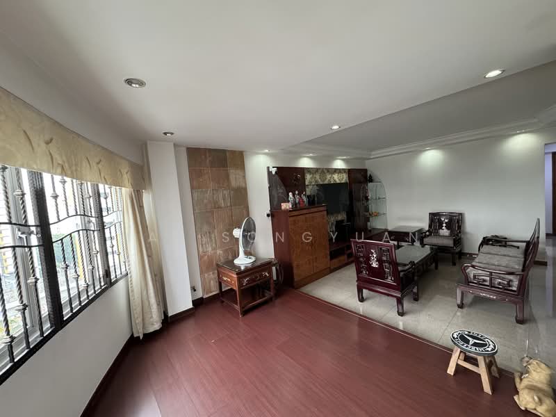 671A Jurong West Street 65, 671A Jurong West Street 65, 4 Bedrooms, 1,356 sqft, HDB Flat For Sale, by Han Songyuan, 500150935 - Living Room - PropertyGuru.com.sg